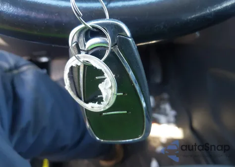 2019 Chevrolet Equinox Lt from USA, damaged, VIN 3GNAXJEV8KS641653